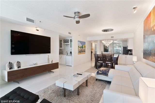 615 DREAM ISLAND ROAD 107, Longboat Key, FL 34228