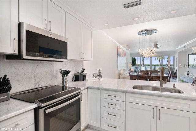615 DREAM ISLAND ROAD 107, Longboat Key, FL 34228