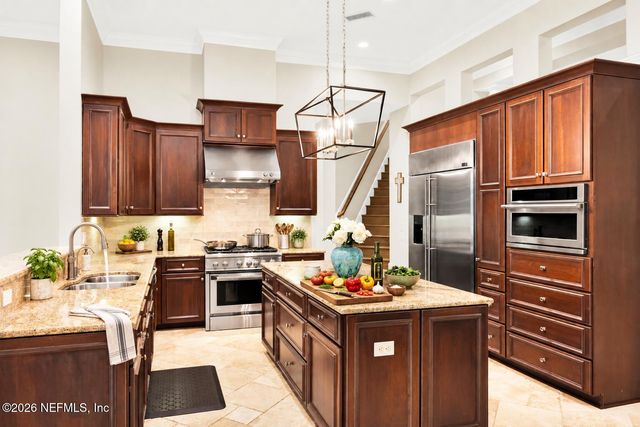 315 CLEARWATER Drive, Ponte Vedra Beach, FL 32082