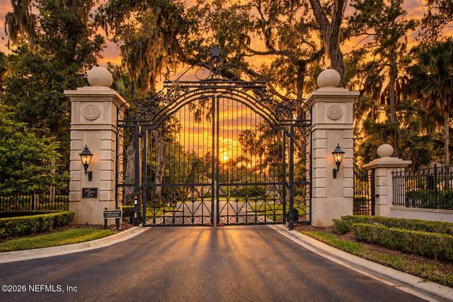315 CLEARWATER Drive, Ponte Vedra Beach, FL 32082