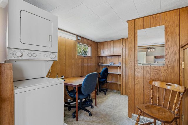 1205 Barnes STREET, Delavan, WI 53115