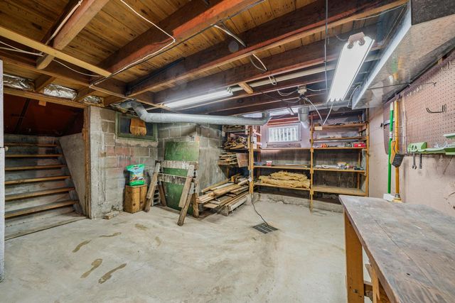 1205 Barnes STREET, Delavan, WI 53115