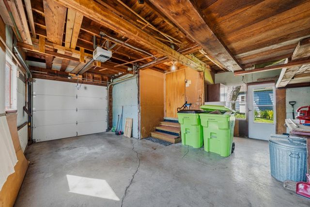 1205 Barnes STREET, Delavan, WI 53115