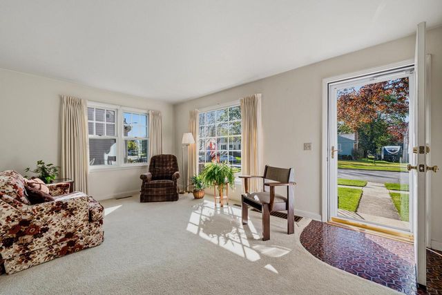 1205 Barnes STREET, Delavan, WI 53115