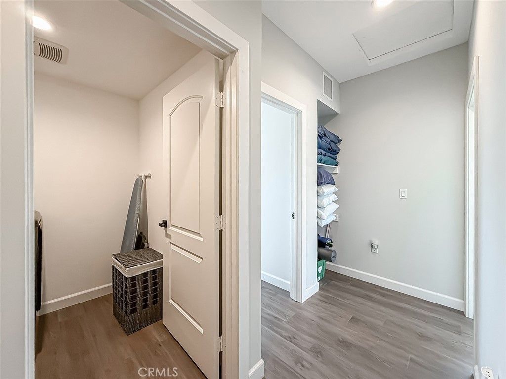 Image 31 of property listing at 946 Warwick, Thousand Oaks, CA 91360