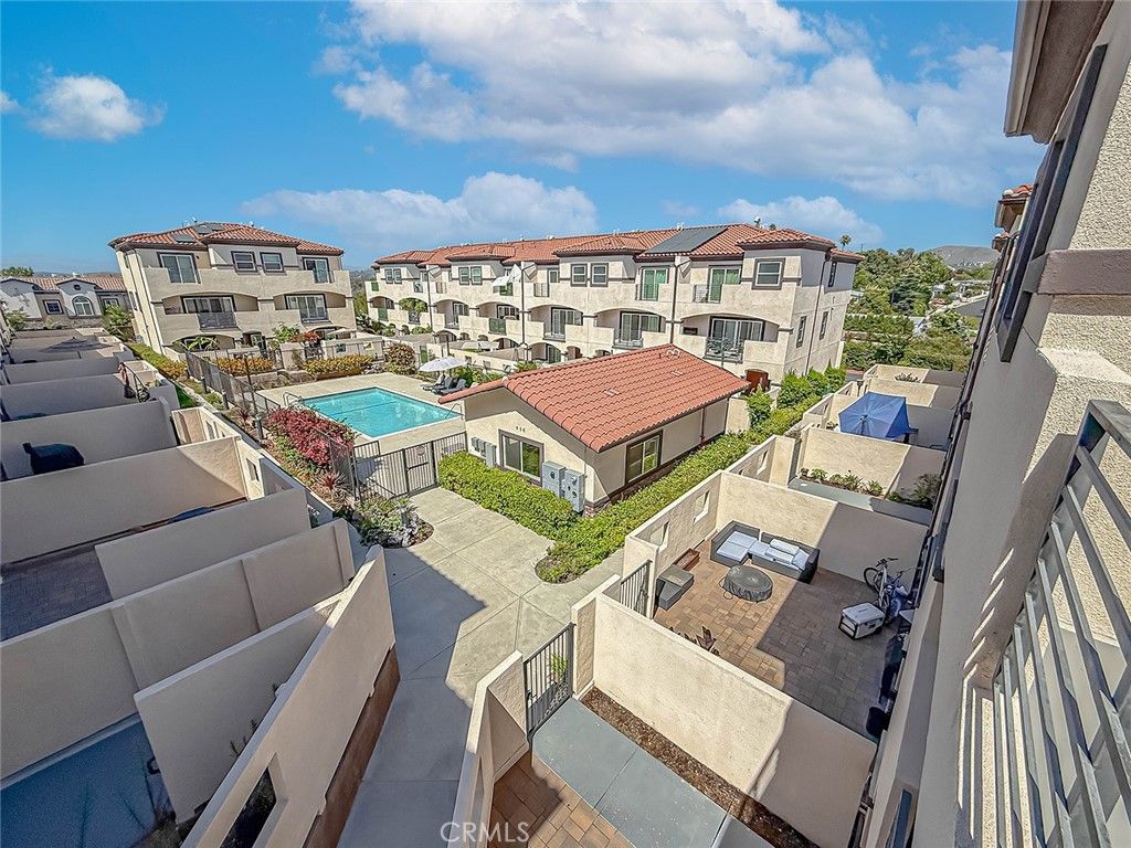 Image 51 of property listing at 946 Warwick, Thousand Oaks, CA 91360