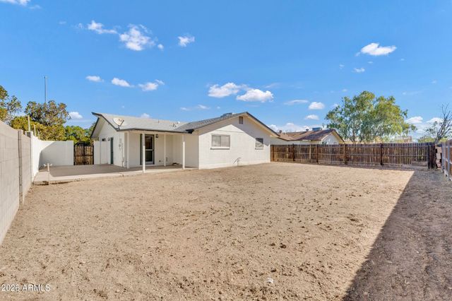 2363 E CABALLERO Street, Mesa, AZ 85213