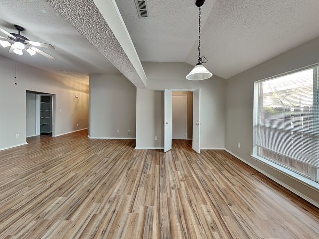 7413 Ranger Way, Fort Worth, TX 76133