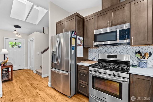7311 36th Court SE, Lacey, WA 98503