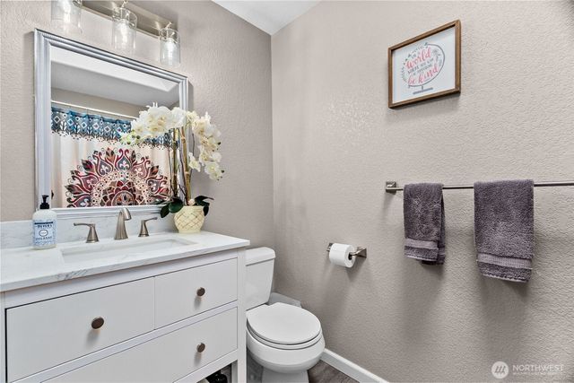7311 36th Court SE, Lacey, WA 98503