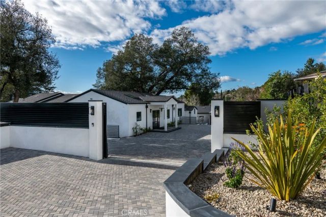 3011 Frances, La Crescenta, CA 91214