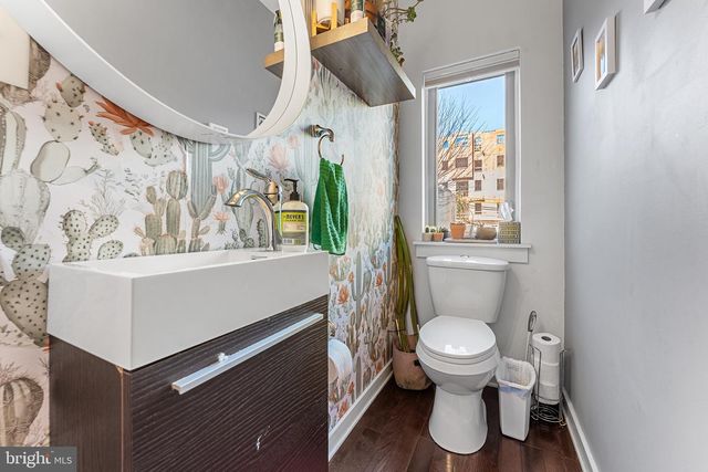 2013 E YORK ST, Philadelphia, PA 19125