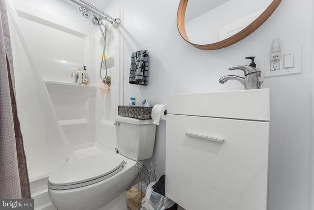 2013 E YORK ST, Philadelphia, PA 19125