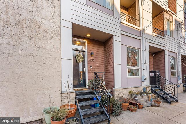 2013 E YORK ST, Philadelphia, PA 19125