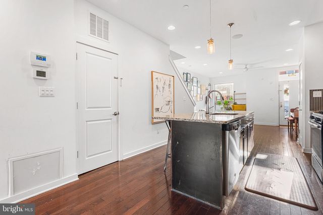 2013 E YORK ST, Philadelphia, PA 19125