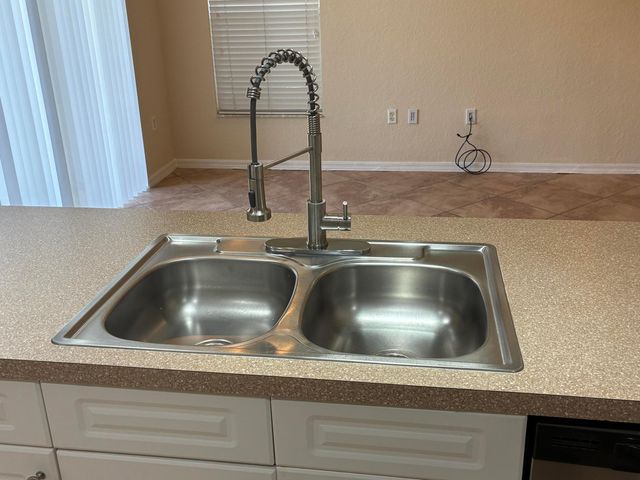 101 Lake Monterey Circle 101, Boynton Beach, FL 33426