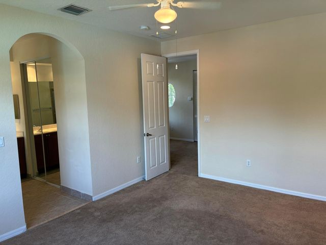 101 Lake Monterey Circle 101, Boynton Beach, FL 33426