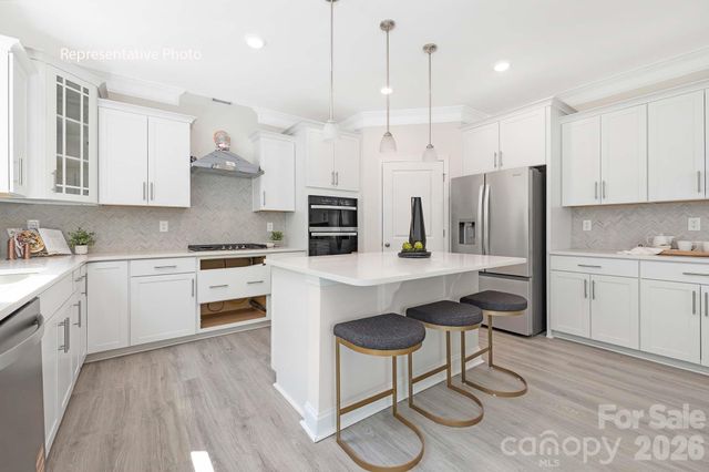 7122 Sylvan Drive, Denver, NC 28037