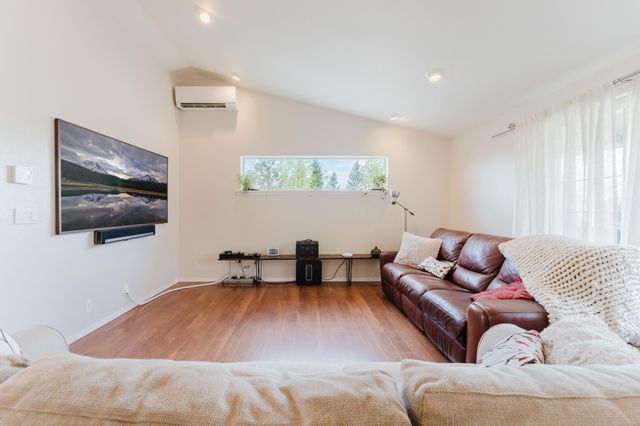 20795 Arago Circle, Bend, OR 97703