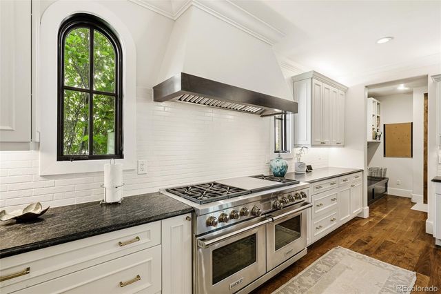 1250 S ELIZABETH Street, Denver, CO 80210