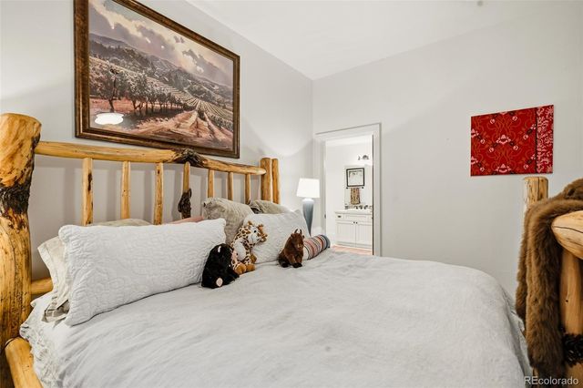 1250 S ELIZABETH Street, Denver, CO 80210