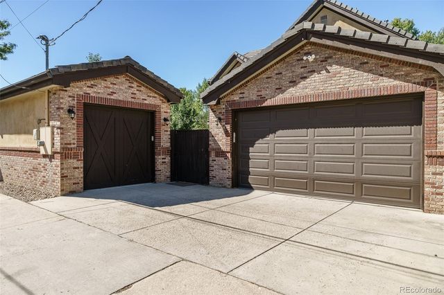 1250 S ELIZABETH Street, Denver, CO 80210