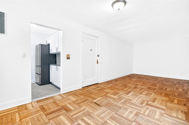 2244 Bronx Park E 1C, Bronx, NY 10467