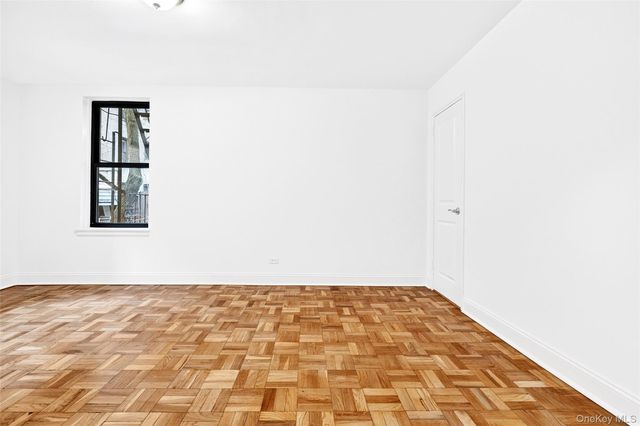 2244 Bronx Park E 1C, Bronx, NY 10467