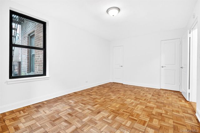 2244 Bronx Park E 1C, Bronx, NY 10467