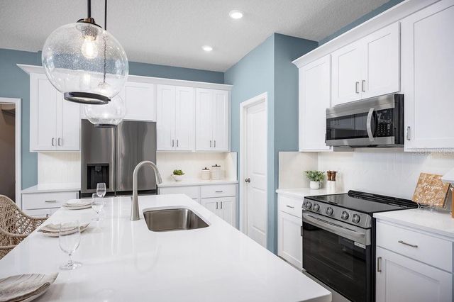 5233 LUISA COURT, St Cloud, FL 34771