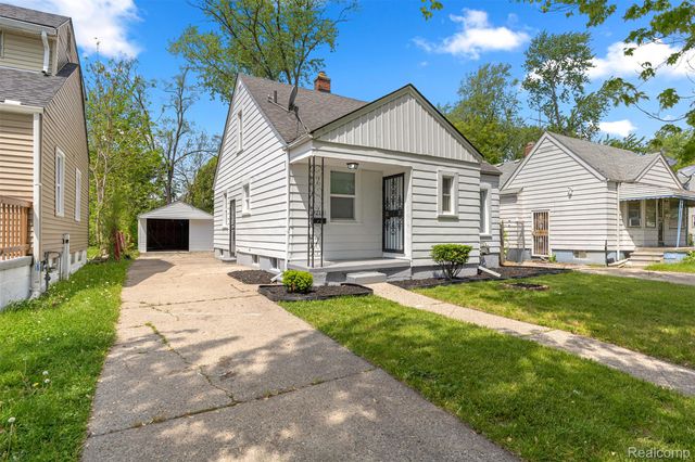 9213 Stout Street, Detroit, MI 48228