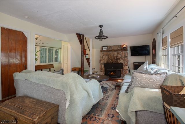 116 E Shore Trl, Sparta Twp., NJ 07871