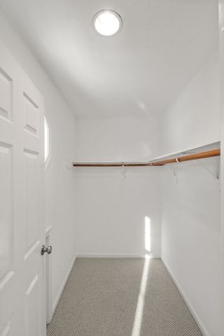 160 Pine Street 15, Newton, MA 02466