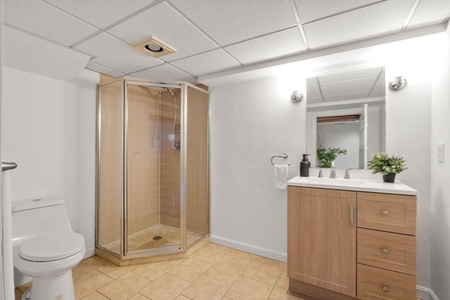 160 Pine Street 15, Newton, MA 02466