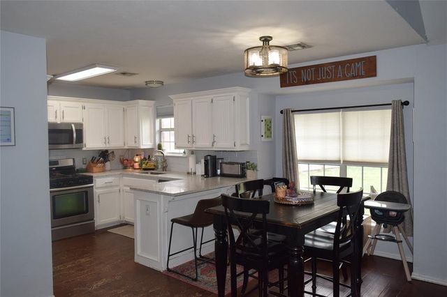 3384 Del Aire Place, Del City, OK 73115