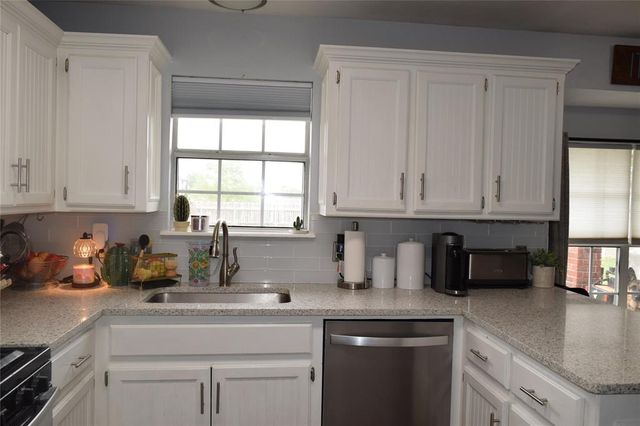 3384 Del Aire Place, Del City, OK 73115