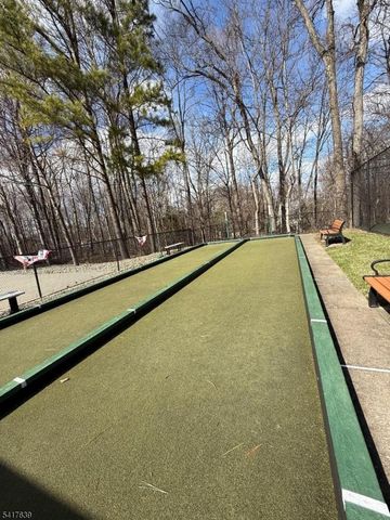 5301 Richmond Rd 301, West Milford Twp., NJ 07480