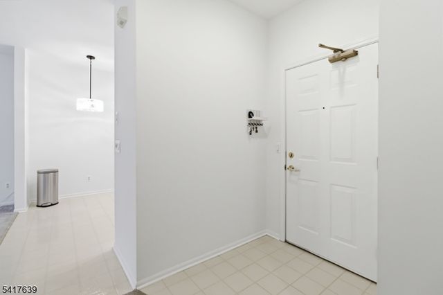 5301 Richmond Rd 301, West Milford Twp., NJ 07480