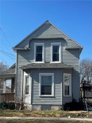 35 N Philadelphia Street, Dayton, OH 45403