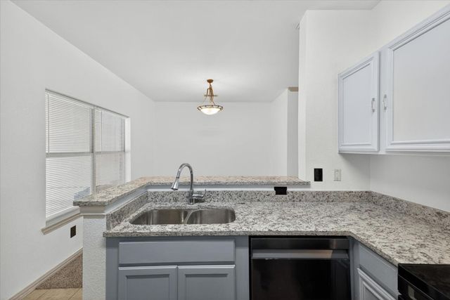 2312 Calendar Court, Grand Prairie, TX 75050