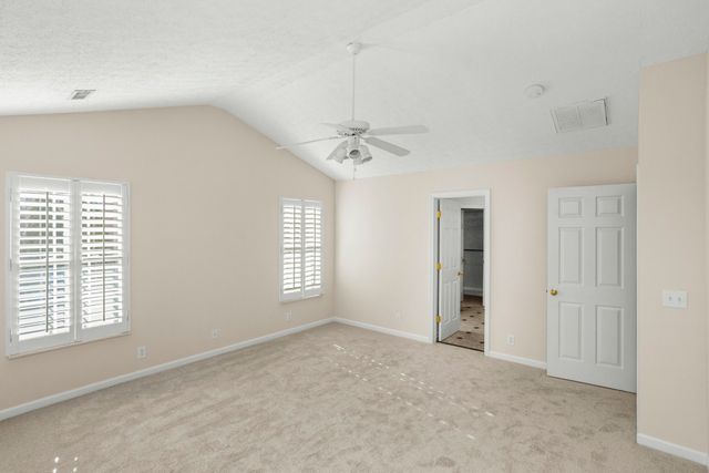 136 Chesapeake Harbor Blvd, Hendersonville, TN 37075