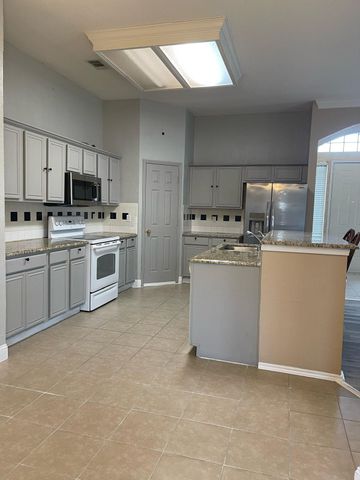 114 Briar Oak Drive, Murphy, TX 75094