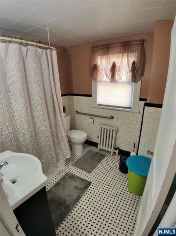 657 Martense Avenue, Teaneck, NJ 07666