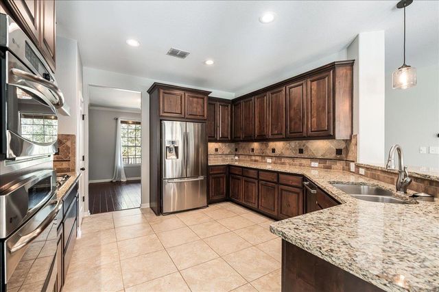 12101 Labrador Bay CT, Austin, TX 78732