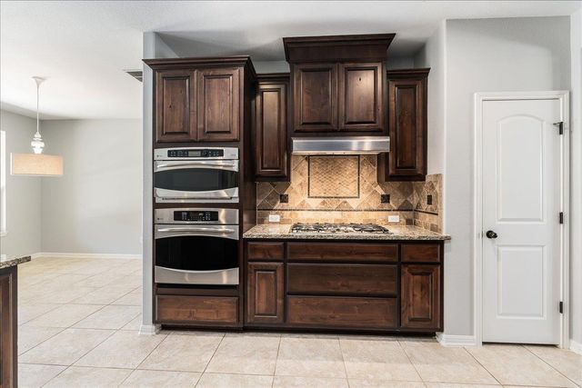 12101 Labrador Bay CT, Austin, TX 78732