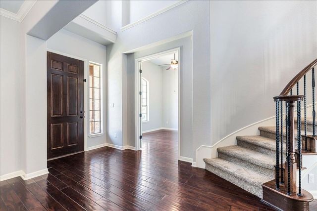 12101 Labrador Bay CT, Austin, TX 78732