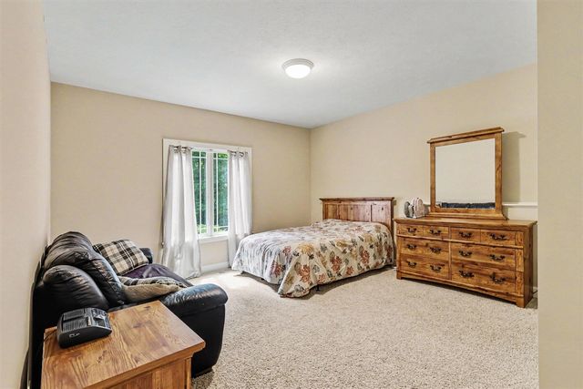 2844 Bunker Hill Drive, Marne, MI 49435