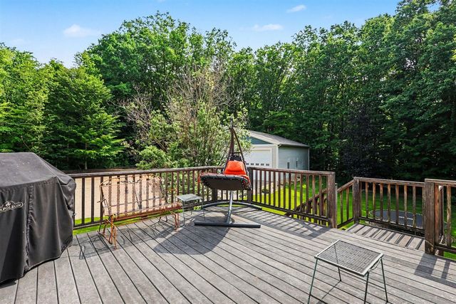 2844 Bunker Hill Drive, Marne, MI 49435