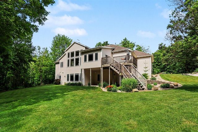 2844 Bunker Hill Drive, Marne, MI 49435