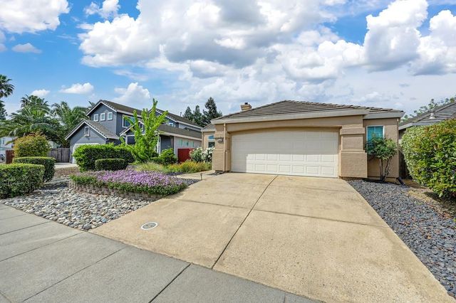 9448 Plainoak Way, Elk Grove, CA 95758